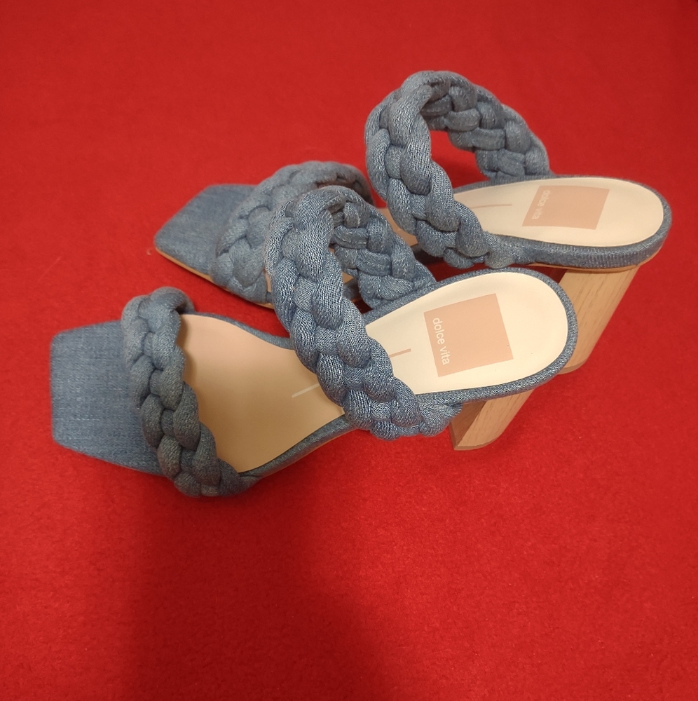 Dolce Vita double band square toed heeled shoes size 6.5 NWOT